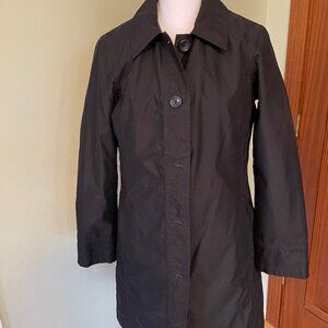 Lightweight. rain coat